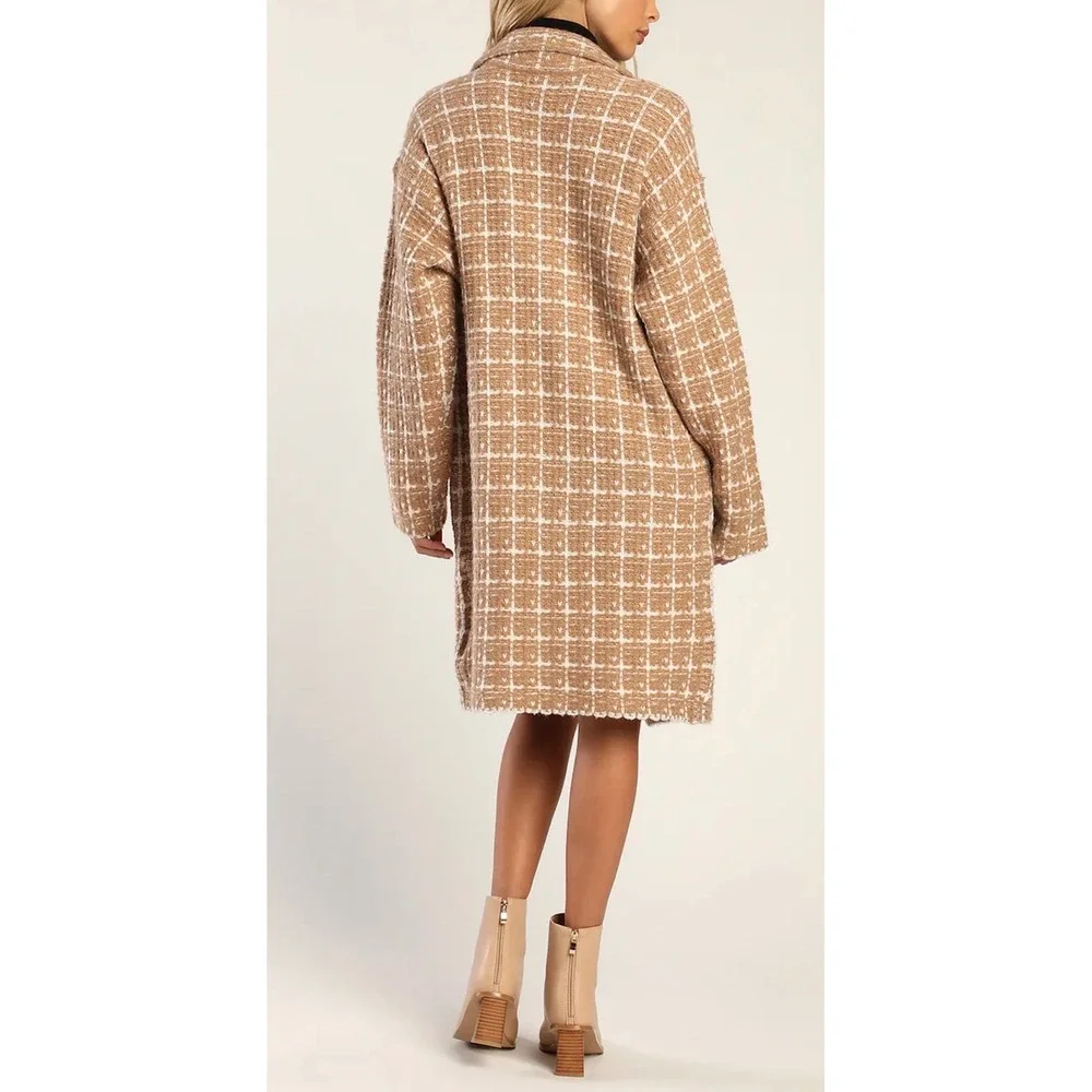 NWT Lulus Size Medium Cozy Conditions Tan White Knit Plaid Coatigan Pockets - Picture 2 of 11